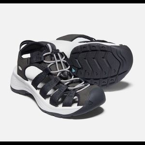 Keen Astoria West Sandal
